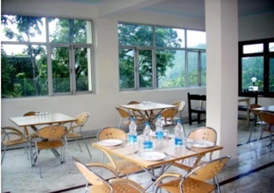 Bhīm Tāl Sapphire Inn מראה חיצוני תמונה