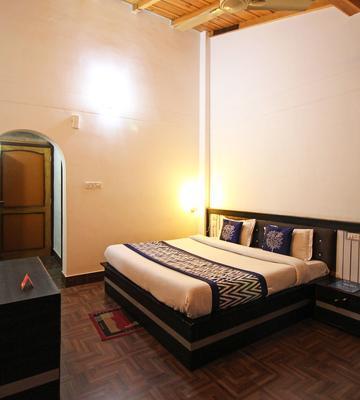 Bhīm Tāl Sapphire Inn מראה חיצוני תמונה